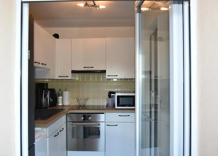 Apartment Short Time 